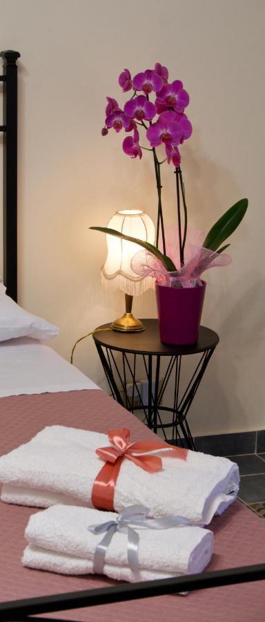 Bed and Breakfast Domus Aurea Montalbano Elicona Exterior foto